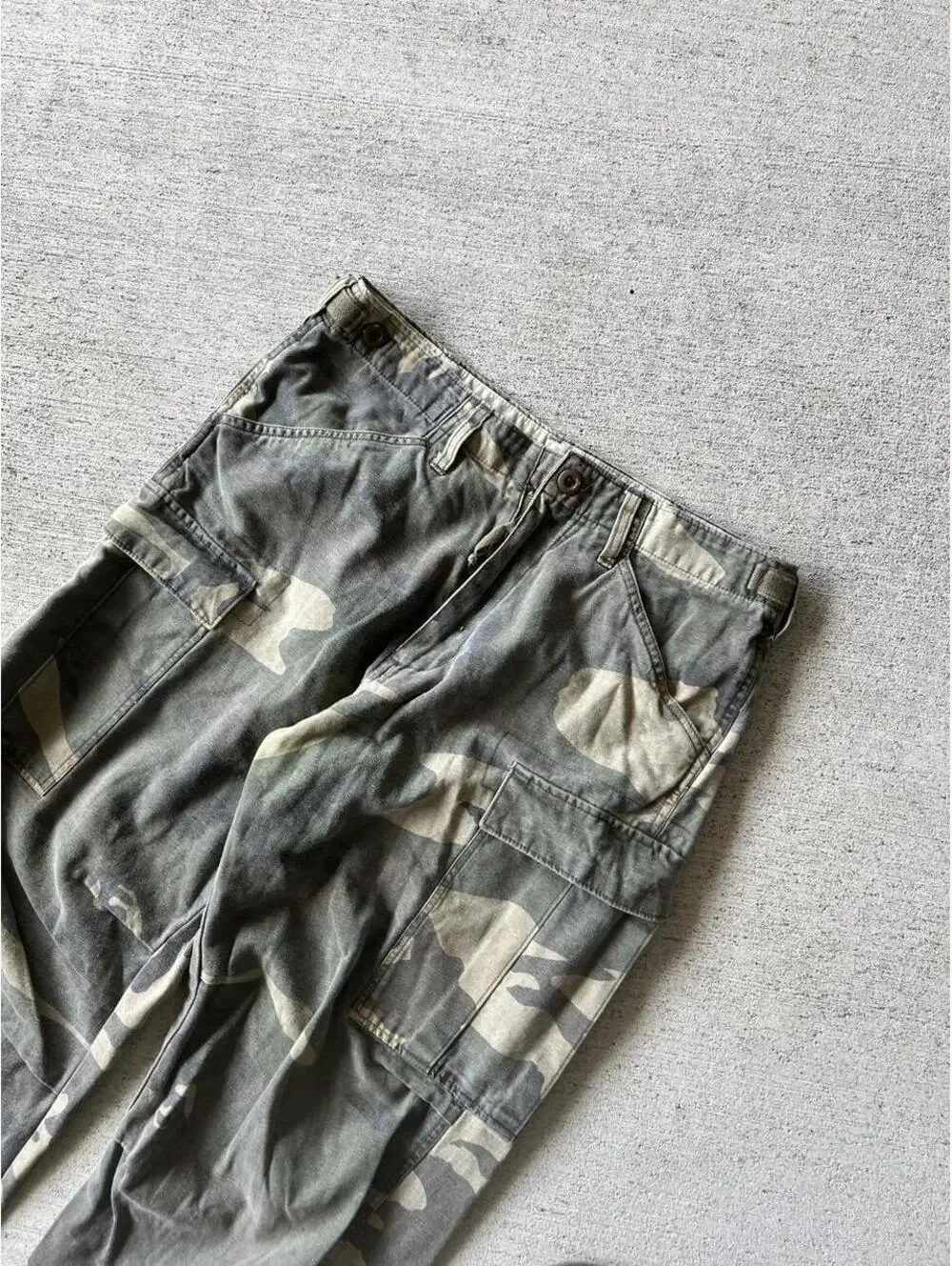 2000s No Boundaries Camo Pants